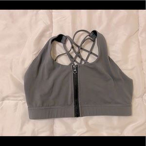 Til You Collapse front zip sports bra medium